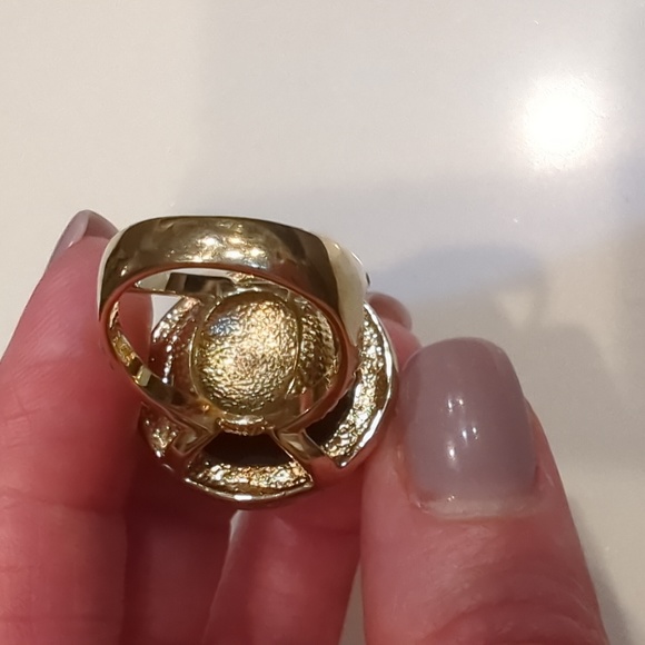 Amazing ring - Picture 5 of 8